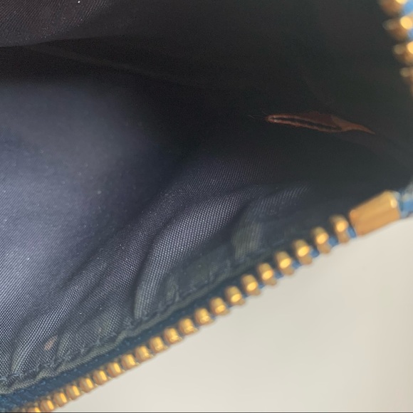 Tory Burch blue leather wristlet pouch - Picture 15 of 16